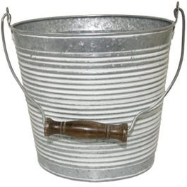 Planter With Handle, White Wash Ribbed Metal, 10-In.